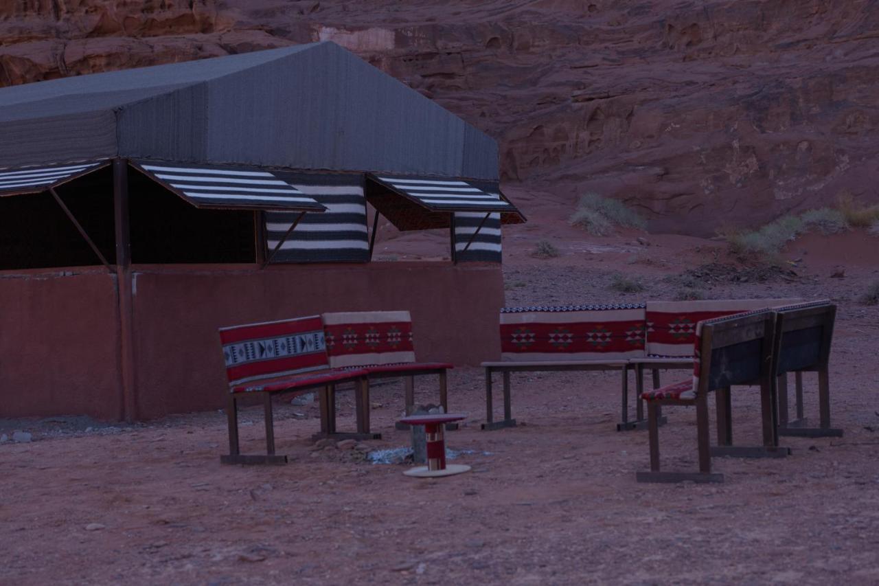 Wadirum Sunset Camp 호텔 와디럼 외부 사진