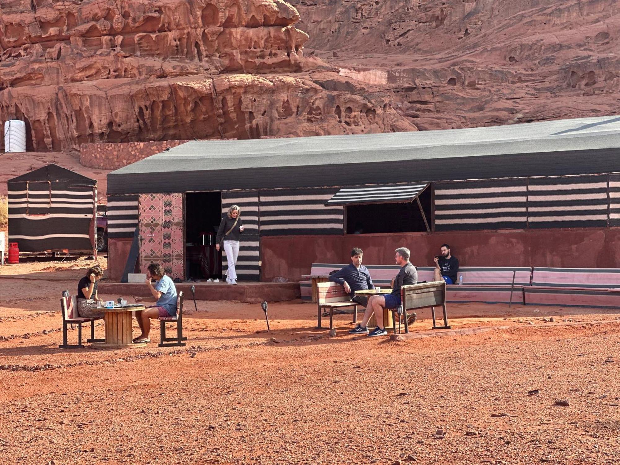 Wadirum Sunset Camp 호텔 와디럼 외부 사진